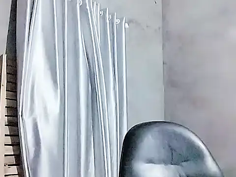 Snapshot of Siglemom_sexy chatting on December 1, 2025, 10:32 pm Siglemom sexy online show from December 1, 2025, 10:32 pm