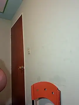 curvy diva  online show from March 27, 2026, 9:54 am