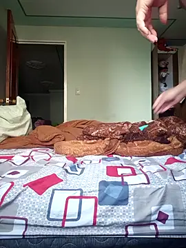 curvy diva  online show from November 13, 2025, 10:02 pm