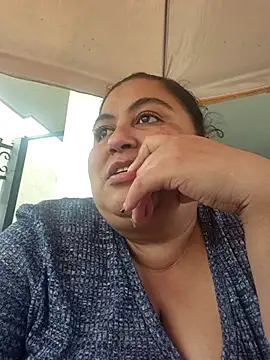 curvy diva  online show from November 6, 2025, 10:03 pm