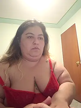 curvy diva  online show from November 25, 2025, 10:37 am