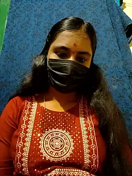 Snapshot of mini-queen chatting on October 25, 2025, 5:24 pm mini-queen online show from October 25, 2025, 5:24 pm