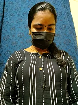 mini-queen online show from March 21, 2026, 8:15 am