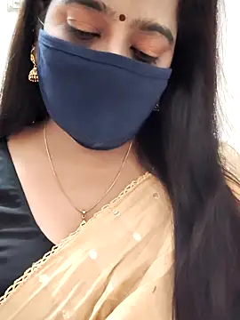 saritha29 online show from May 20, 2026, 5:37 am