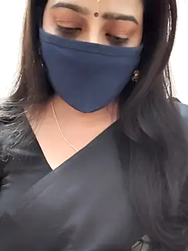 Snapshot of saritha29 chatting on February 28, 2026, 5:40 am saritha29 online show from February 28, 2026, 5:40 am