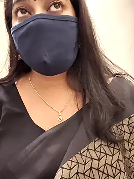 Snapshot of saritha29 chatting on December 17, 2025, 5:56 am saritha29 online show from December 17, 2025, 5:56 am