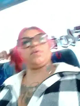 snow belle online show from February 27, 2026, 8:19 pm