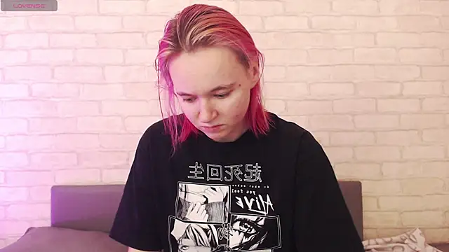 Ericha Stone online show from October 24, 2025, 1:59 am