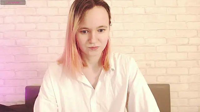 Ericha Stone online show from March 21, 2026, 1:40 am