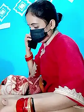 Snapshot of Pahadi_couple chatting on November 5, 2025, 6:16 am Pahadi couple online show from November 5, 2025, 6:16 am