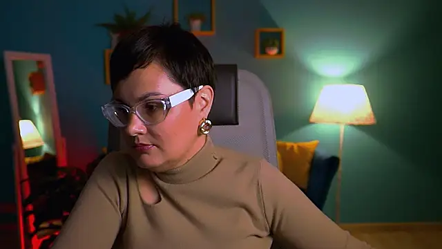 LauraDavidsons online show from October 19, 2025, 4:32 pm