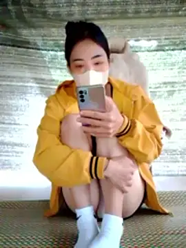 Snapshot of Georgia_here chatting on November 3, 2025, 12:38 am Georgia here online show from November 3, 2025, 12:38 am