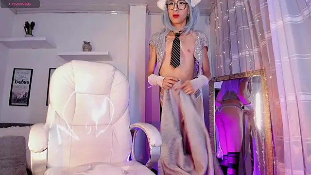 Angeel of lust online show from April 8, 2026, 4:36 am