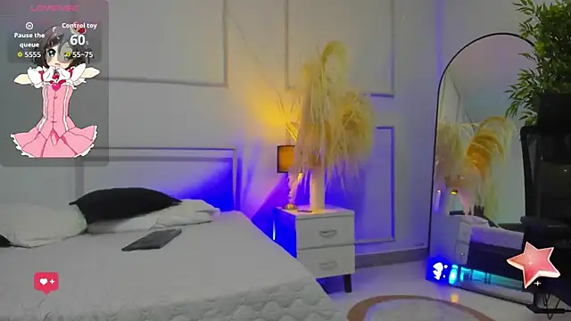 Emilywillis8 online show from November 5, 2025, 1:03 pm