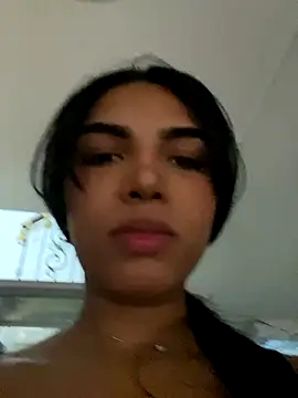 Snapshot of VeronicaSaenzx chatting on December 22, 2025, 3:34 pm VeronicaSaenzx online show from December 22, 2025, 3:34 pm