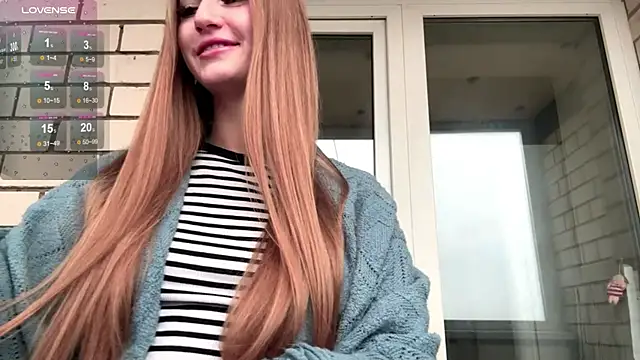 Snapshot of SweetJinny88 chatting on November 27, 2025, 8:15 am SweetJinny88 online show from November 27, 2025, 8:15 am