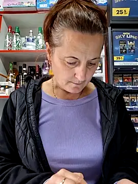 Fluturas2 online show from November 5, 2025, 10:51 am