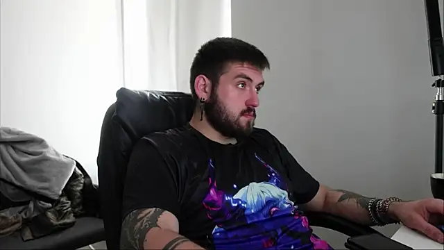 Snapshot of Mike_Platano chatting on October 1, 2025, 1:26 pm Mike Platano online show from October 1, 2025, 1:26 pm