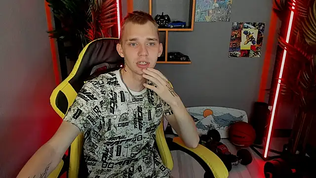 Snapshot of TimBlaks chatting on September 22, 2025, 9:10 pm TimBlaks online show from September 22, 2025, 9:10 pm