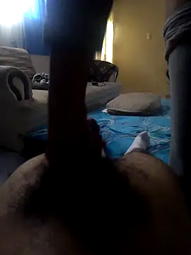 Snapshot of Zeus093387 chatting on October 6, 2025, 1:56 pm Zeus093387 online show from October 6, 2025, 1:56 pm