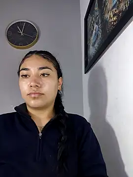 Snapshot of AmberGold- chatting on December 2, 2025, 8:16 am AmberGold- online show from December 2, 2025, 8:16 am