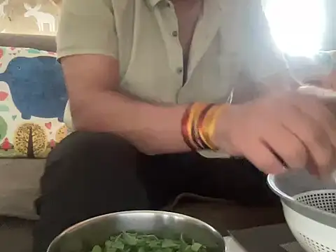 Snapshot of chiikuloveu chatting on March 9, 2026, 9:35 am chiikuloveu online show from March 9, 2026, 9:35 am