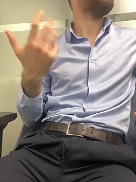 Snapshot of speddy34 chatting on December 4, 2025, 6:45 am speddy34 online show from December 4, 2025, 6:45 am