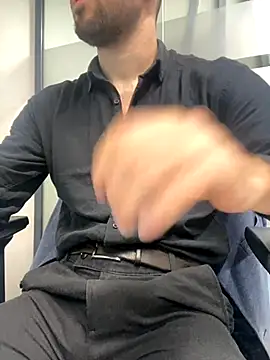 Snapshot of speddy34 chatting on December 5, 2025, 7:07 am speddy34 online show from December 5, 2025, 7:07 am