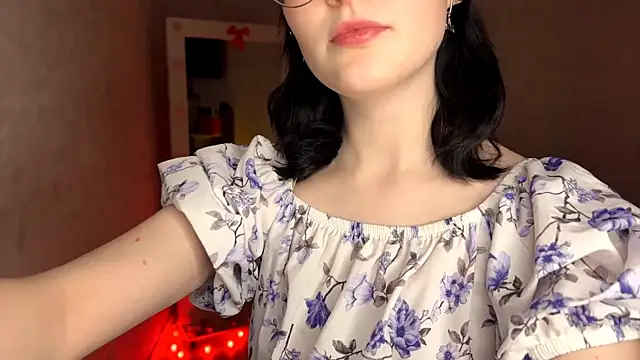 Snapshot of FakeLamb chatting on February 15, 2026, 9:03 pm FakeLamb online show from February 15, 2026, 9:03 pm