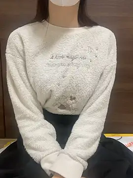 Snapshot of yayoi_jp chatting on February 15, 2026, 4:39 pm yayoi jp online show from February 15, 2026, 4:39 pm