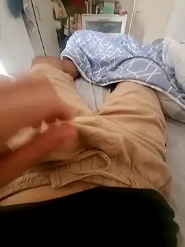 Snapshot of Angelmilf69 chatting on September 14, 2025, 1:22 pm Angelmilf69 online show from September 14, 2025, 1:22 pm