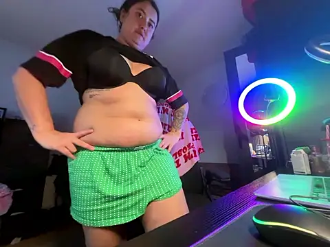 Snapshot of Prill940 chatting on January 10, 2026, 8:31 am Prill940 online show from January 10, 2026, 8:31 am