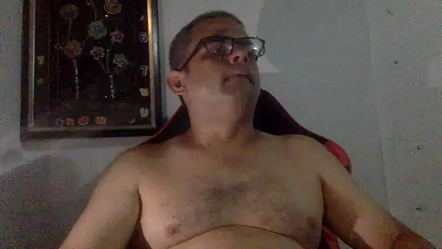Katracho6969 online show from May 19, 2026, 1:10 am