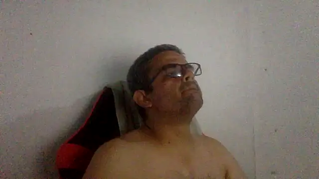 Snapshot of Katracho6969 chatting on June 22, 2026, 12:16 am Katracho6969 online show from June 22, 2026, 12:16 am
