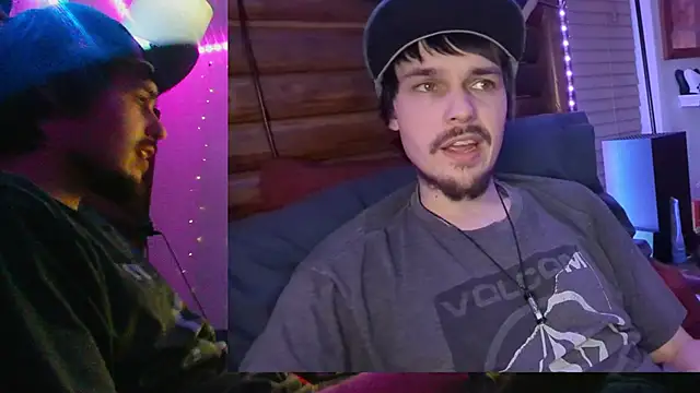 Snapshot of j_ray95 chatting on November 2, 2025, 7:02 am j ray95 online show from November 2, 2025, 7:02 am