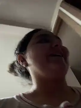 Snapshot of PortuPAWG chatting on November 24, 2025, 11:16 pm PortuPAWG online show from November 24, 2025, 11:16 pm