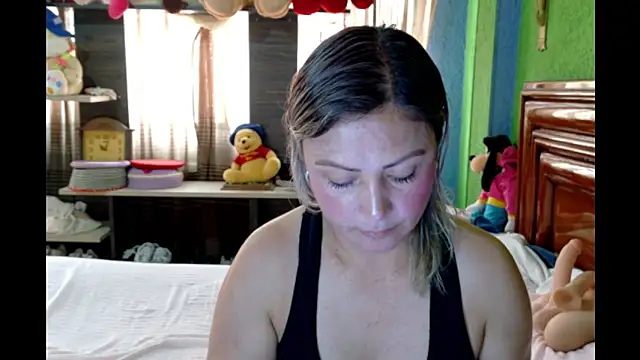 Snapshot of _Charlize_theron_ chatting on May 30, 2026, 5:51 pm Charlize theron online show from May 30, 2026, 5:51 pm