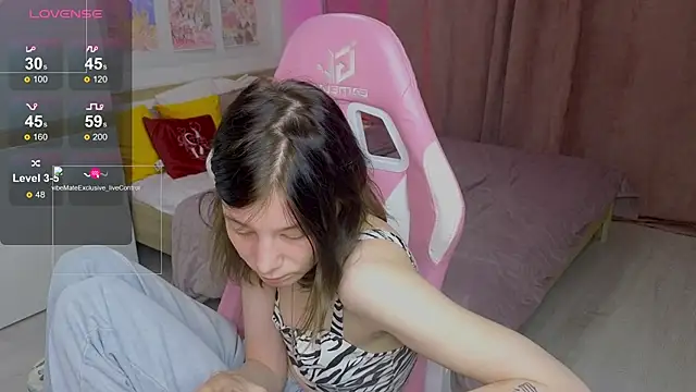 EllinEverly online show from June 11, 2026, 1:27 am
