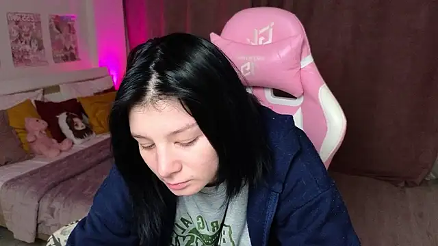 EllinEverly online show from February 5, 2026, 9:21 pm