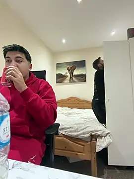 Snapshot of mixedcouplee69 chatting on December 17, 2025, 9:42 pm mixedcouplee69 online show from December 17, 2025, 9:42 pm