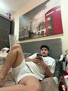 Snapshot of mixedcouplee69 chatting on November 12, 2025, 10:13 pm mixedcouplee69 online show from November 12, 2025, 10:13 pm