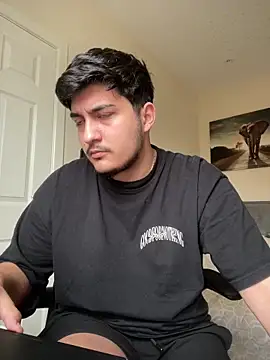 mixedcouplee69 online show from March 16, 2026, 2:53 pm