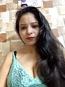 Snapshot of QUEEN-ADITI chatting on October 19, 2025, 3:59 pm QUEEN-ADITI online show from October 19, 2025, 3:59 pm