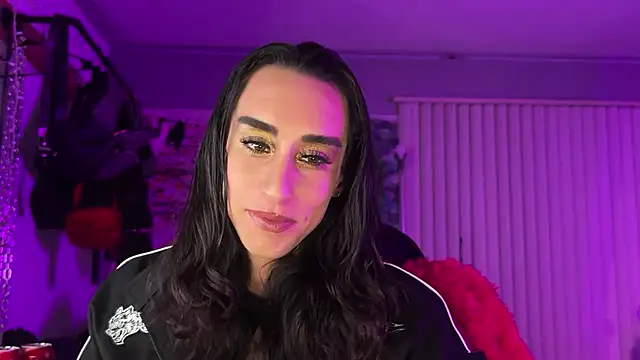 xoFrankie online show from February 16, 2026, 6:01 am