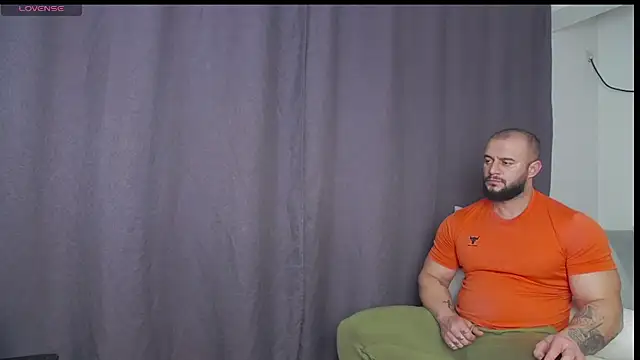 RickyMiami1 online show from November 26, 2025, 6:30 pm