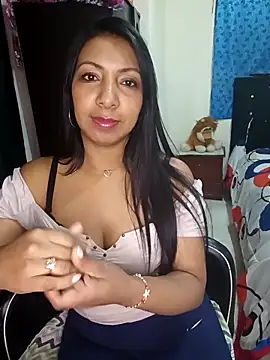 Snapshot of pocahontas_nex chatting on December 15, 2025, 10:59 pm pocahontas nex online show from December 15, 2025, 10:59 pm