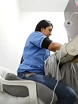 Snapshot of pocahontas_nex chatting on November 21, 2025, 3:33 pm pocahontas nex online show from November 21, 2025, 3:33 pm