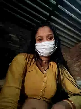 Snapshot of Sapna_thakurr chatting on November 17, 2025, 5:55 am Sapna thakurr online show from November 17, 2025, 5:55 am