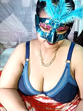 Tanisha-Chy online show from November 15, 2025, 5:50 pm