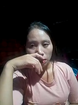 Snapshot of laveder-00 chatting on September 19, 2025, 12:53 pm laveder-00 online show from September 19, 2025, 12:53 pm